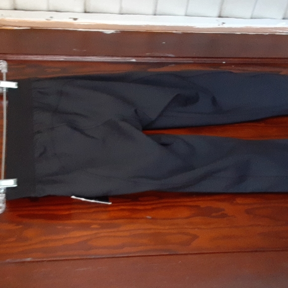 Derek Lam X  10C Athleta sz small Chelsa Capri with 2 front pockets NWT - Picture 5 of 6